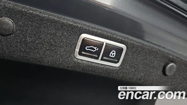 Hyundai Grandeur (GN7) id 2616697 из Кореи 11