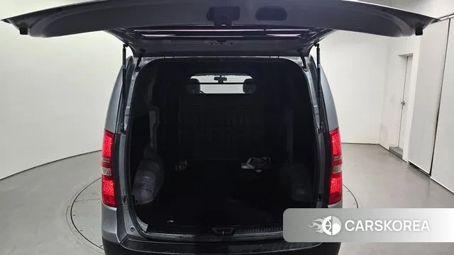 Hyundai The New Grand Starex id 3682236 из Кореи 11