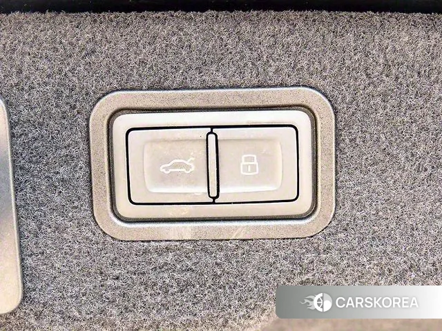 Audi S8 (D5) id 3100658 из Кореи 11