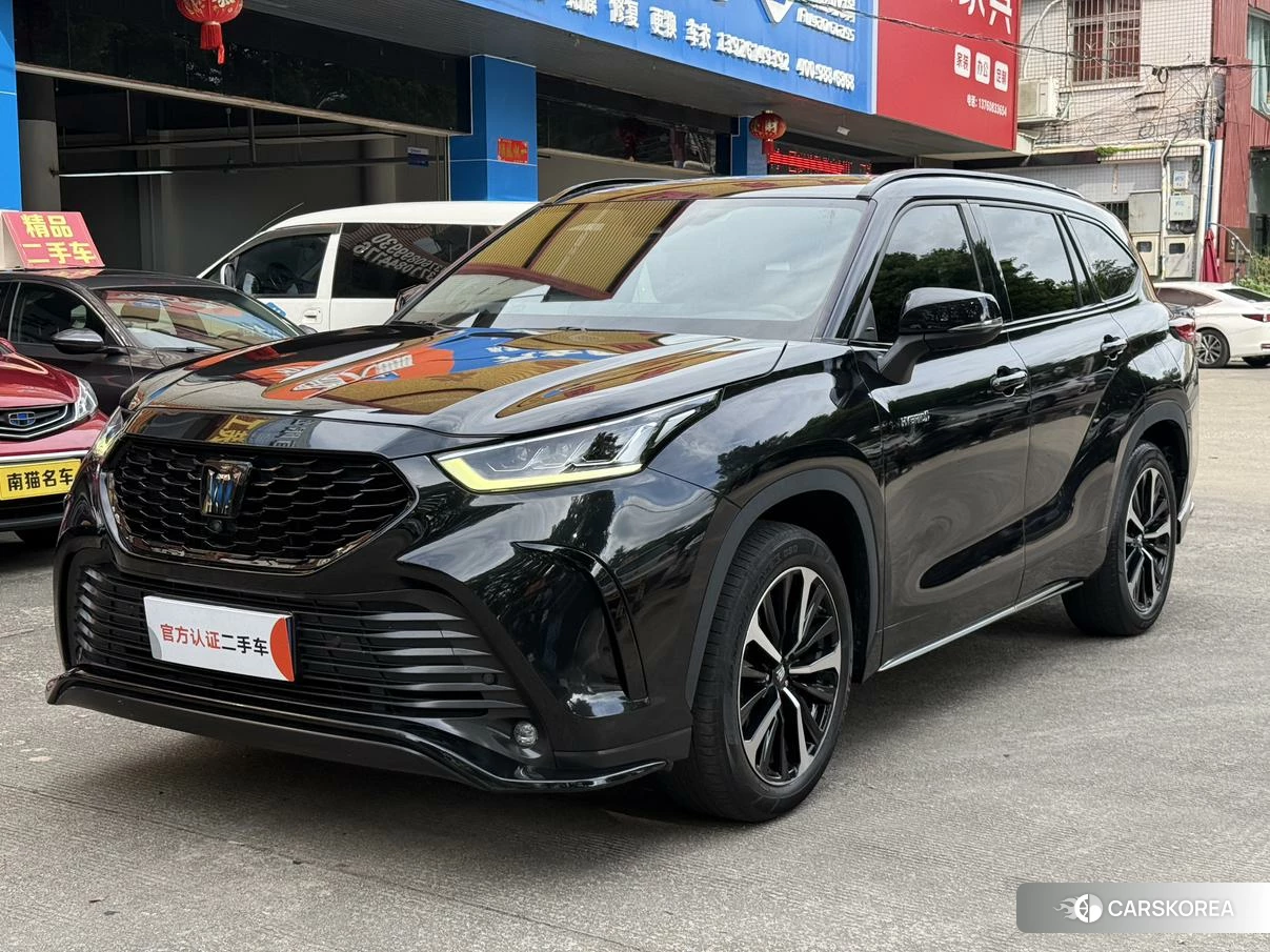 Toyota Crown id 4514984 из Китая 11