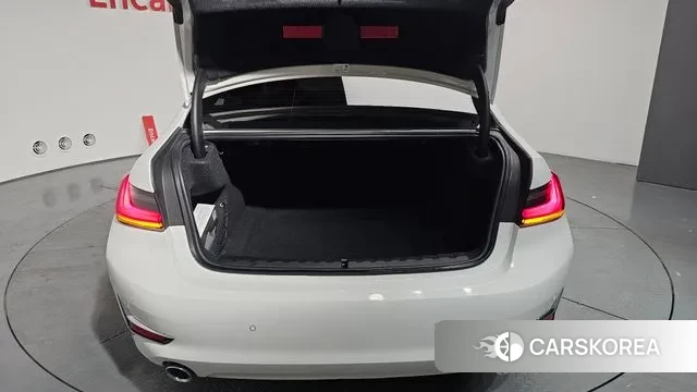 BMW 3 Series (G20) id 3606979 из Кореи 11