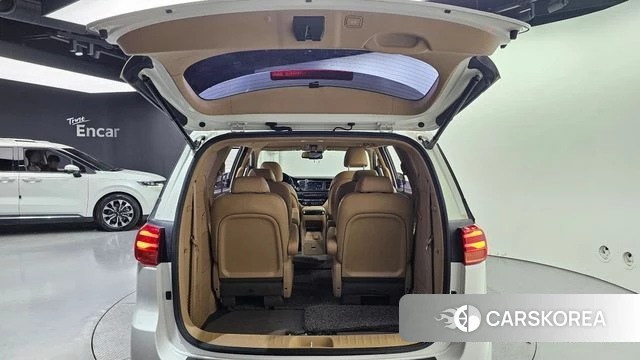 Kia The New Carnival id 4677941 из Кореи 11