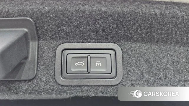 Audi A6 (C8) id 3233375 из Кореи 11