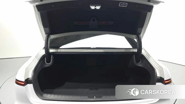 Hyundai Grandeur (GN7) id 4432701 из Кореи 11