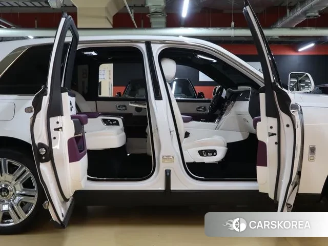Rolls-Royce Cullinan id 3029116 из Кореи 11