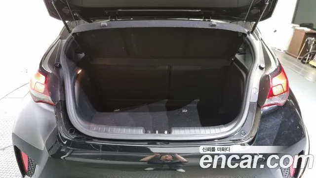 Hyundai Veloster (JS) id 2808140 из Кореи 11