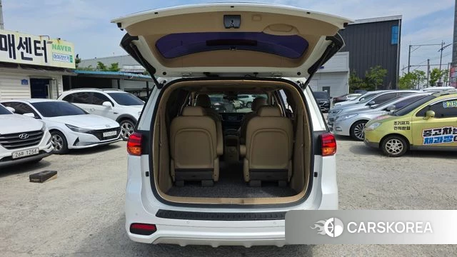 Kia The New Carnival id 4345633 из Кореи 11