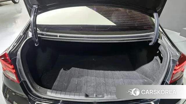 Hyundai The New Avante AD id 3661627 из Кореи 11