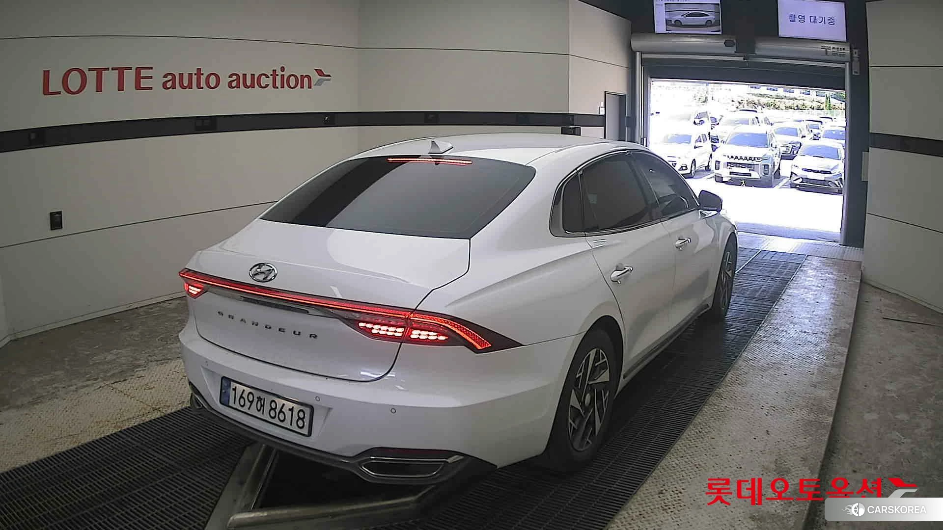Hyundai Grandeur Hybrid id 4902512 из Кореи 11