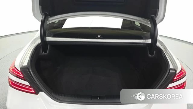 Genesis The New G70 id 3954648 из Кореи 11