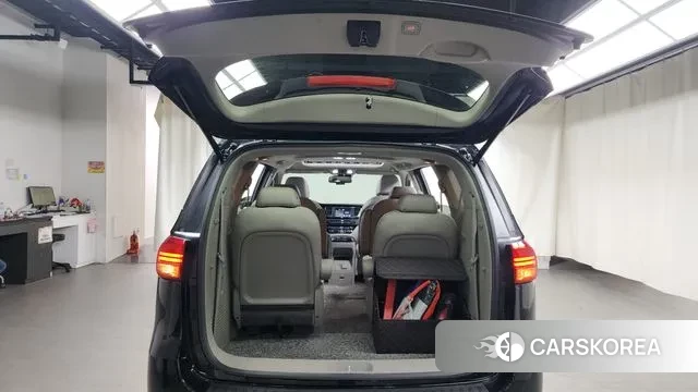 Kia All New Carnival id 3259643 из Кореи 11