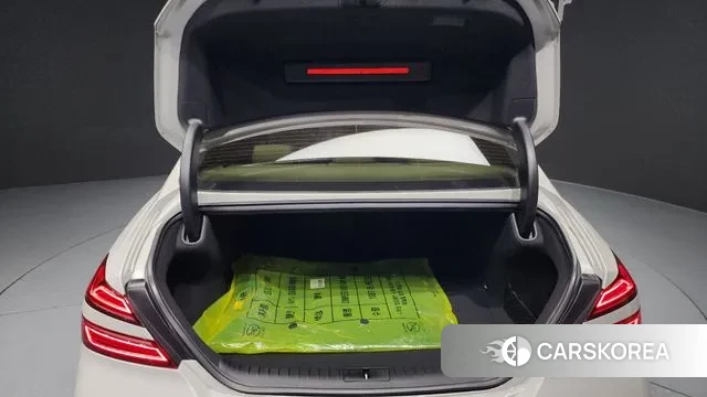 Genesis The New G70 id 3544862 из Кореи 11