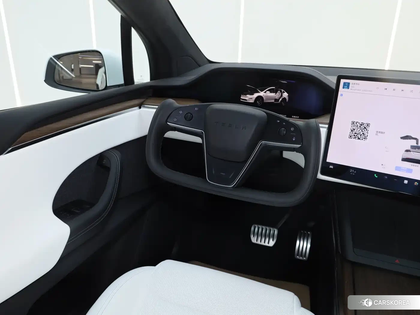 Tesla Model X id 4559844 из Китая 12