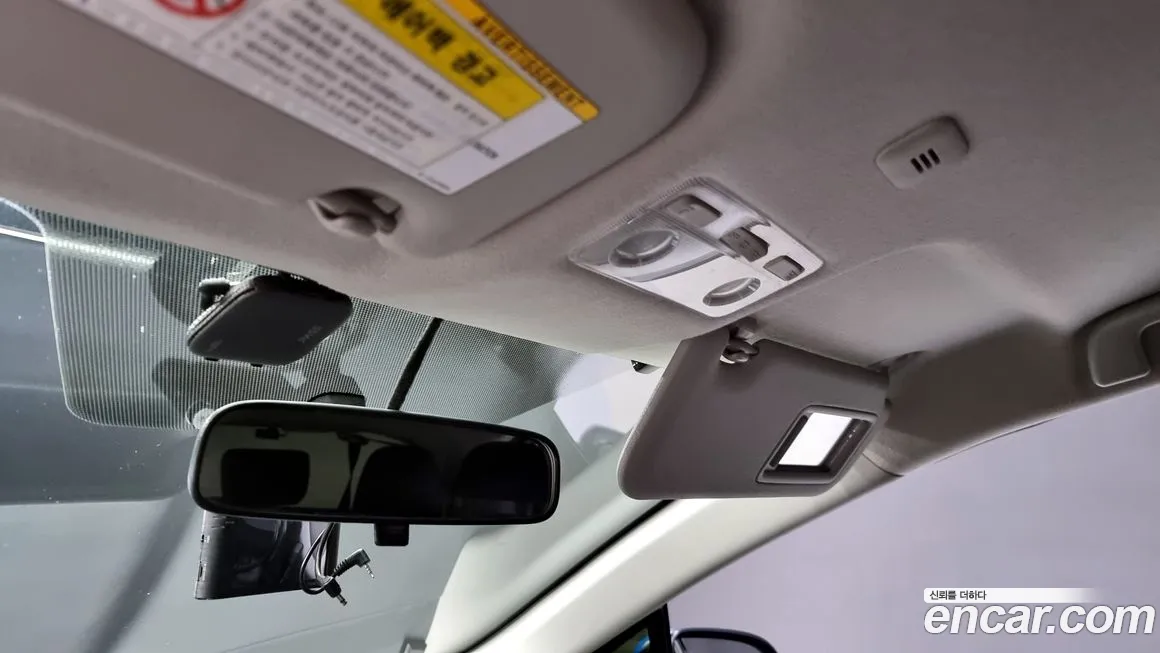 Toyota Prius C id 1911114 из Кореи 11