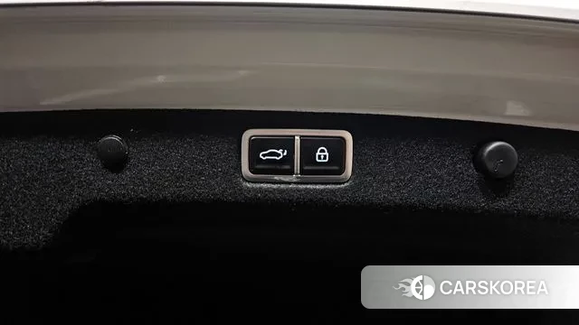 Hyundai Grandeur (GN7) id 3447361 из Кореи 11