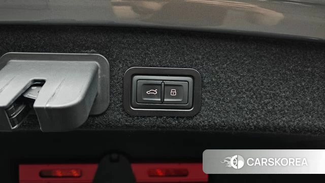 Audi New A6 id 4530983 из Кореи 11