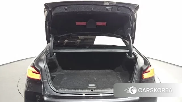 BMW 5 Series (G30) id 3468329 из Кореи 11