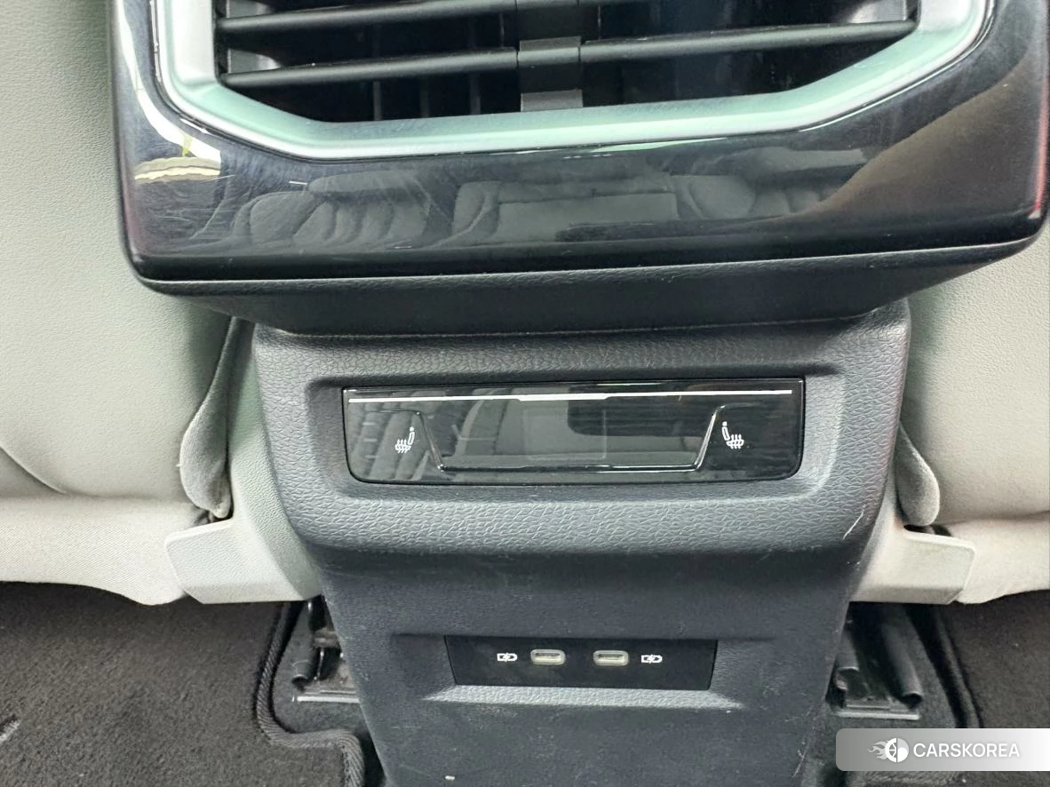Volkswagen ID.6 X id 4452895 из Китая 11