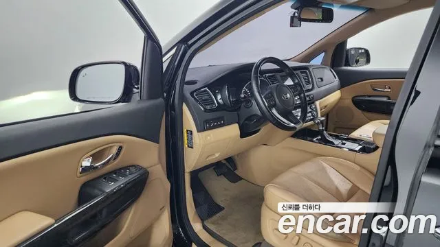 Kia The New Carnival id 2785272 из Кореи 11