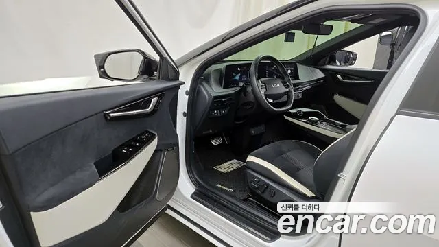 Kia EV6 id 2659633 из Кореи 11