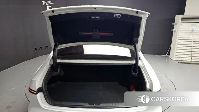 Hyundai Grandeur (GN7) id 3614987 из Кореи 11