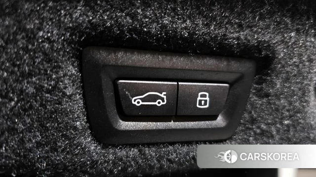 BMW 5 Series (G60) id 3870374 из Кореи 11