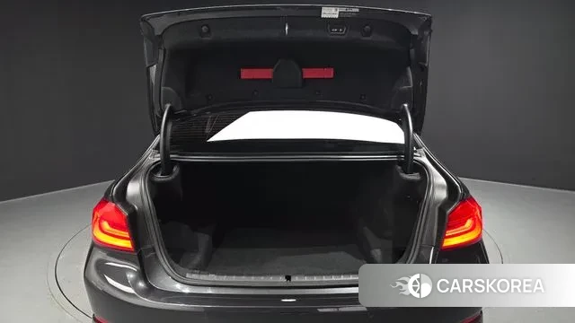 BMW 5 Series (G30) id 3676917 из Кореи 11