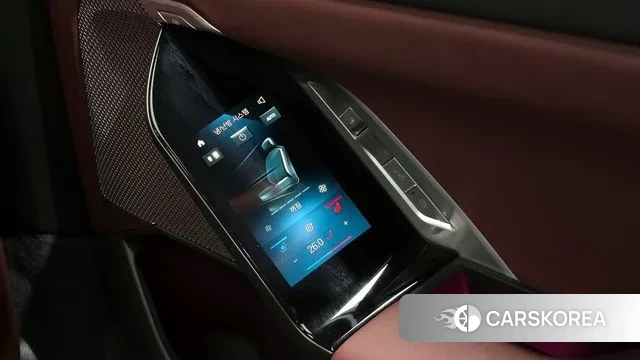 BMW 7 Series (G70) id 3731991 из Кореи 11