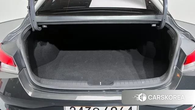 Hyundai Avante (CN7) id 3334688 из Кореи 11