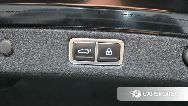 Hyundai Grandeur Hybrid (GN7) id 4516709 из Кореи 11