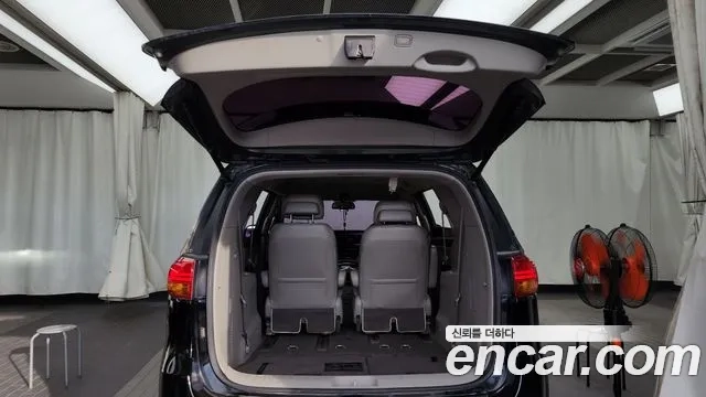 Kia All New Carnival id 2876901 из Кореи 11