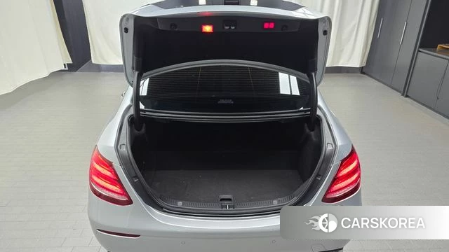 Mercedes-Benz E-Class W213 id 4416770 из Кореи 11