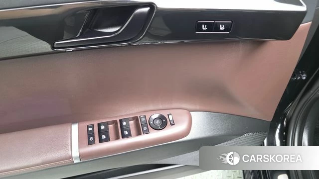 Hyundai Grandeur Hybrid (GN7) id 4395400 из Кореи 11
