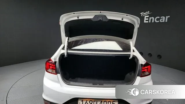 Hyundai The New Avante AD id 3319230 из Кореи 11