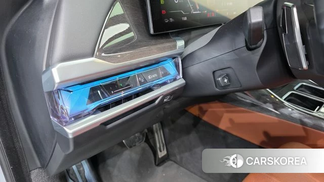 BMW i7 (G70) id 4443309 из Кореи 11