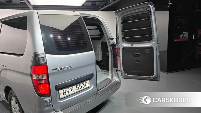 Hyundai The New Grand Starex id 4285133 из Кореи 11