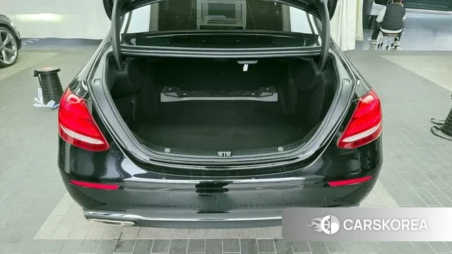 Mercedes-Benz E-Class W213 id 3692904 из Кореи 11