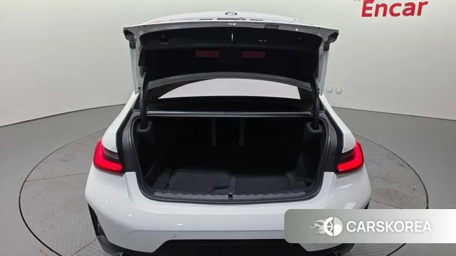 BMW 3 Series (G20) id 3799035 из Кореи 11