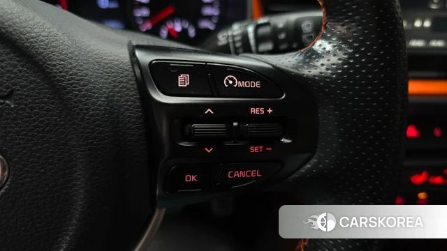 Kia Stonic id 4918763 из Кореи 11