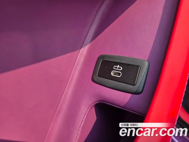 Rolls-Royce Cullinan id 2794941 из Кореи 11