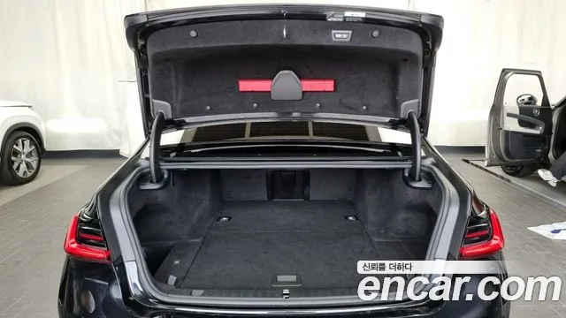 BMW 7 Series (G11) id 2869919 из Кореи 11