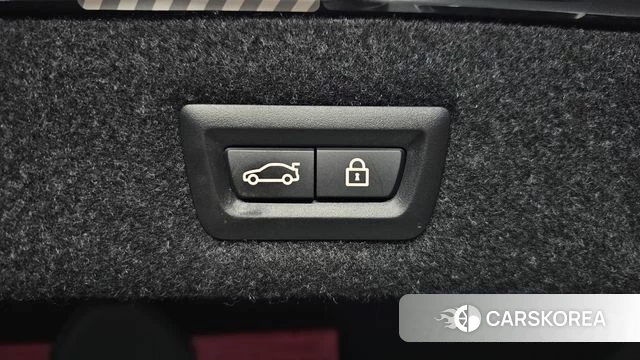 BMW 5 Series (G30) id 3936881 из Кореи 11