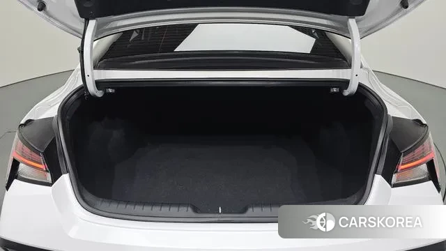 Hyundai The New Avante (CN7) id 2894444 из Кореи 11