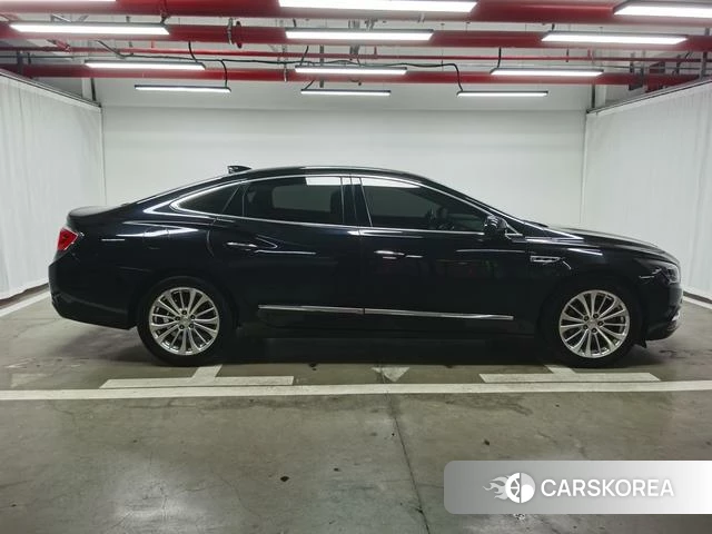 Buick Lacrosse id 4209458 из Китая 11