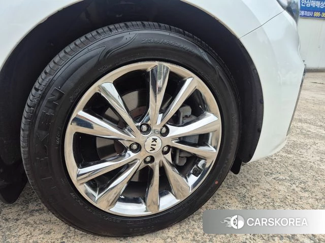 Kia The New Carnival id 4482902 из Кореи 11