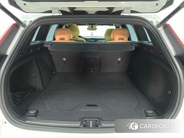 Volvo V60 Cross-Country 2nd Generation id 4016801 из Кореи 11