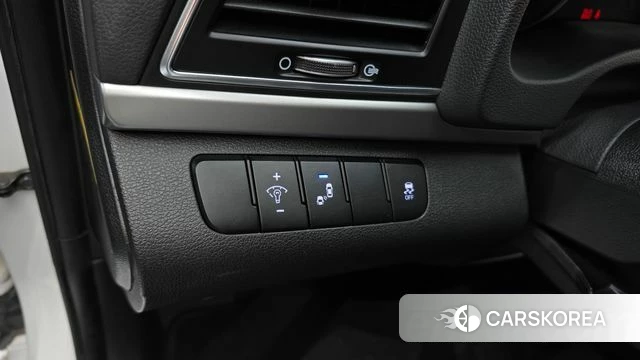 Hyundai Avante AD id 4417269 из Кореи 11