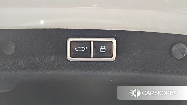 Hyundai Grandeur (GN7) id 3670165 из Кореи 11