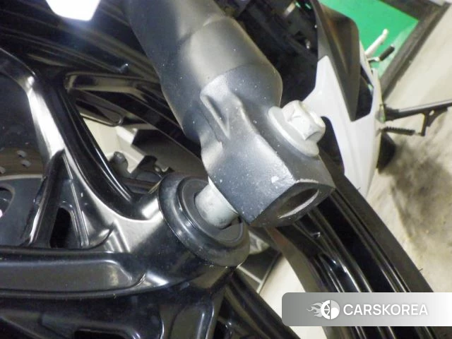 Kawasaki Z250 id 4252963 из Японии 11
