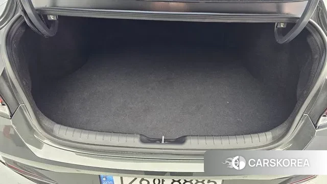 Hyundai Avante (CN7) id 3432179 из Кореи 11